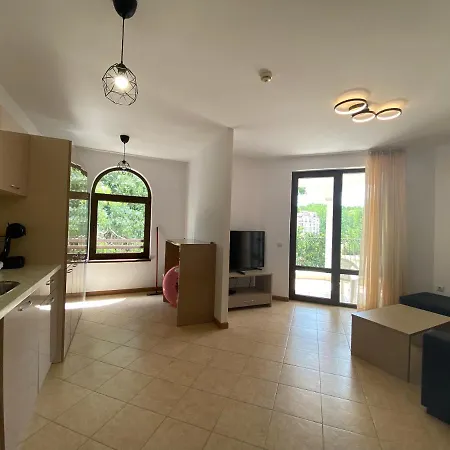 Royal Sun O 31 Royal Sun * Slăntjev Brjag